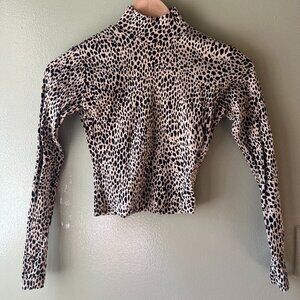 Brandy Melville Cheetah Print Turtle Neck